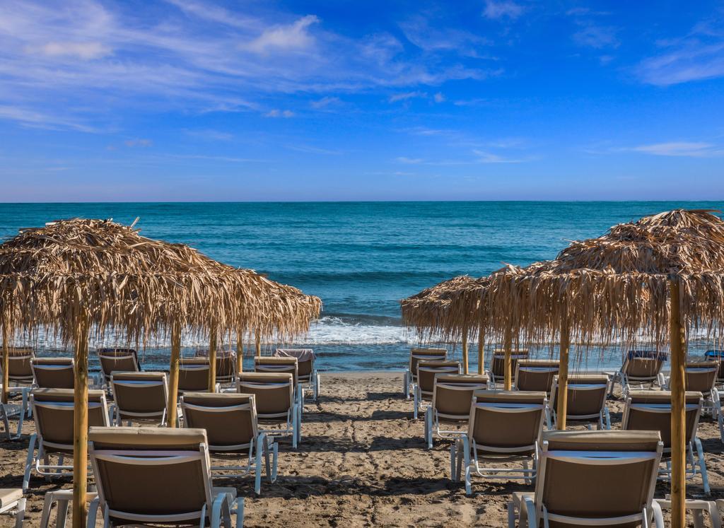 Alexia Beach Hotel Agia Marina Exterior foto