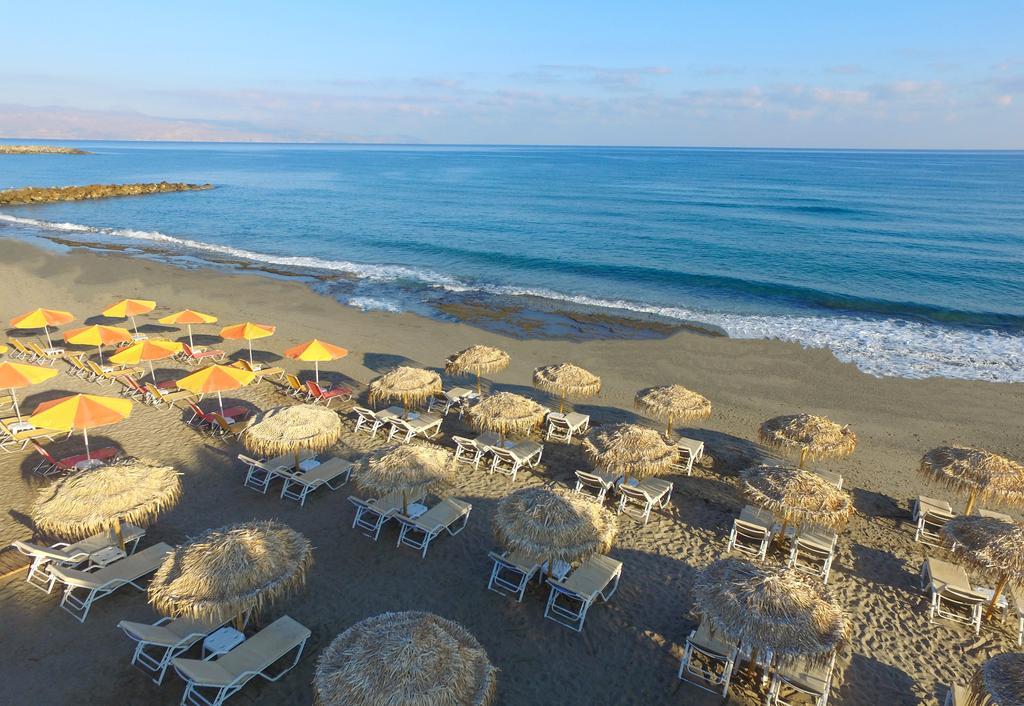 Alexia Beach Hotel Agia Marina Exterior foto